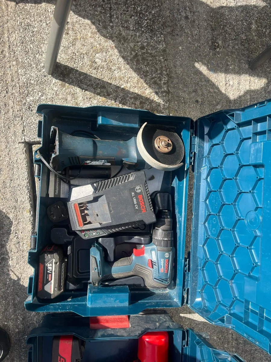 Bosch drill set - Image 3