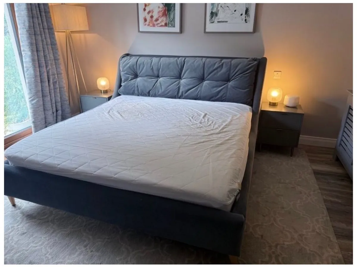 Beautiful Super King Bed Frame Cushion Headboard - Image 2