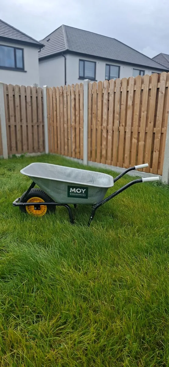 Wheelbarrow - Image 2