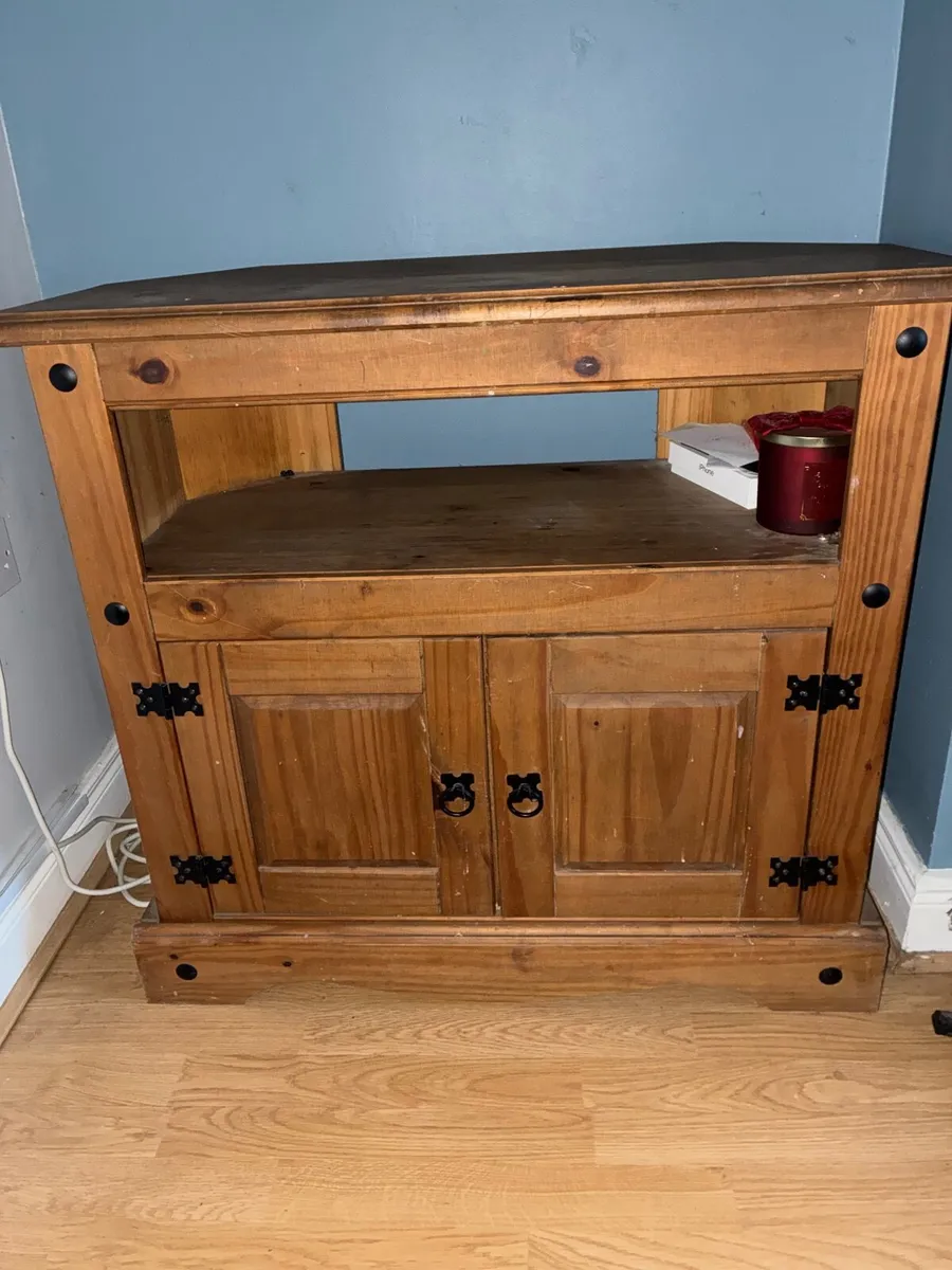 Tv unit