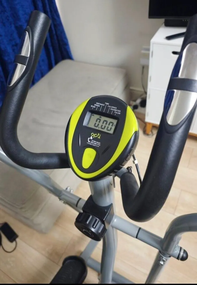Cross Trainer - Image 2