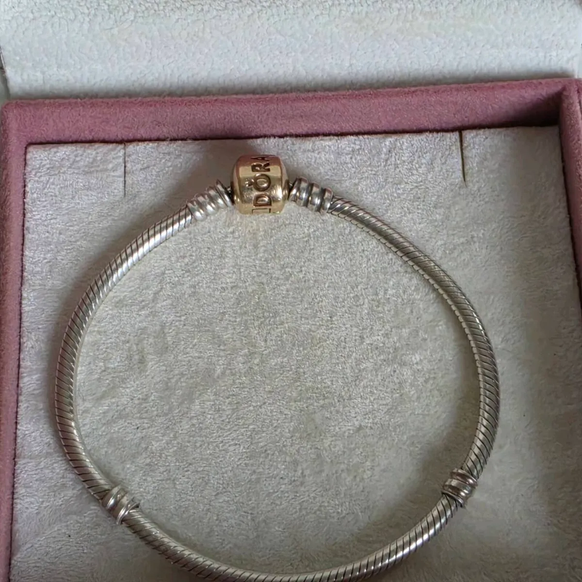 Pandora sterling silver bracelet with a 14k solid - Image 3