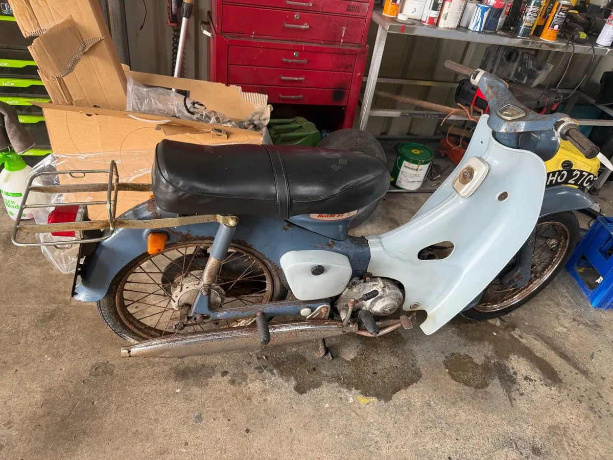 1965 Honda c100  Steptrough - Image 2
