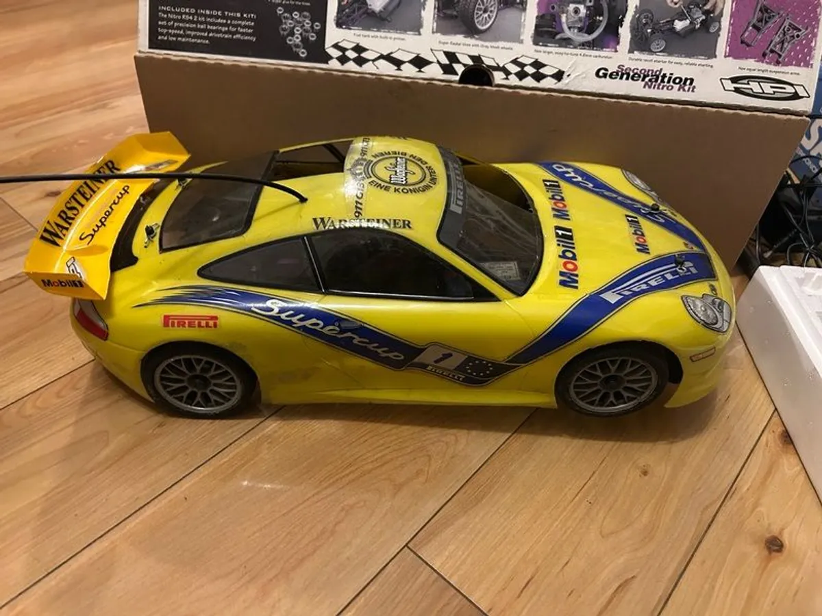 HPI RS4 2 Nitro radios controlled racing car - Image 2