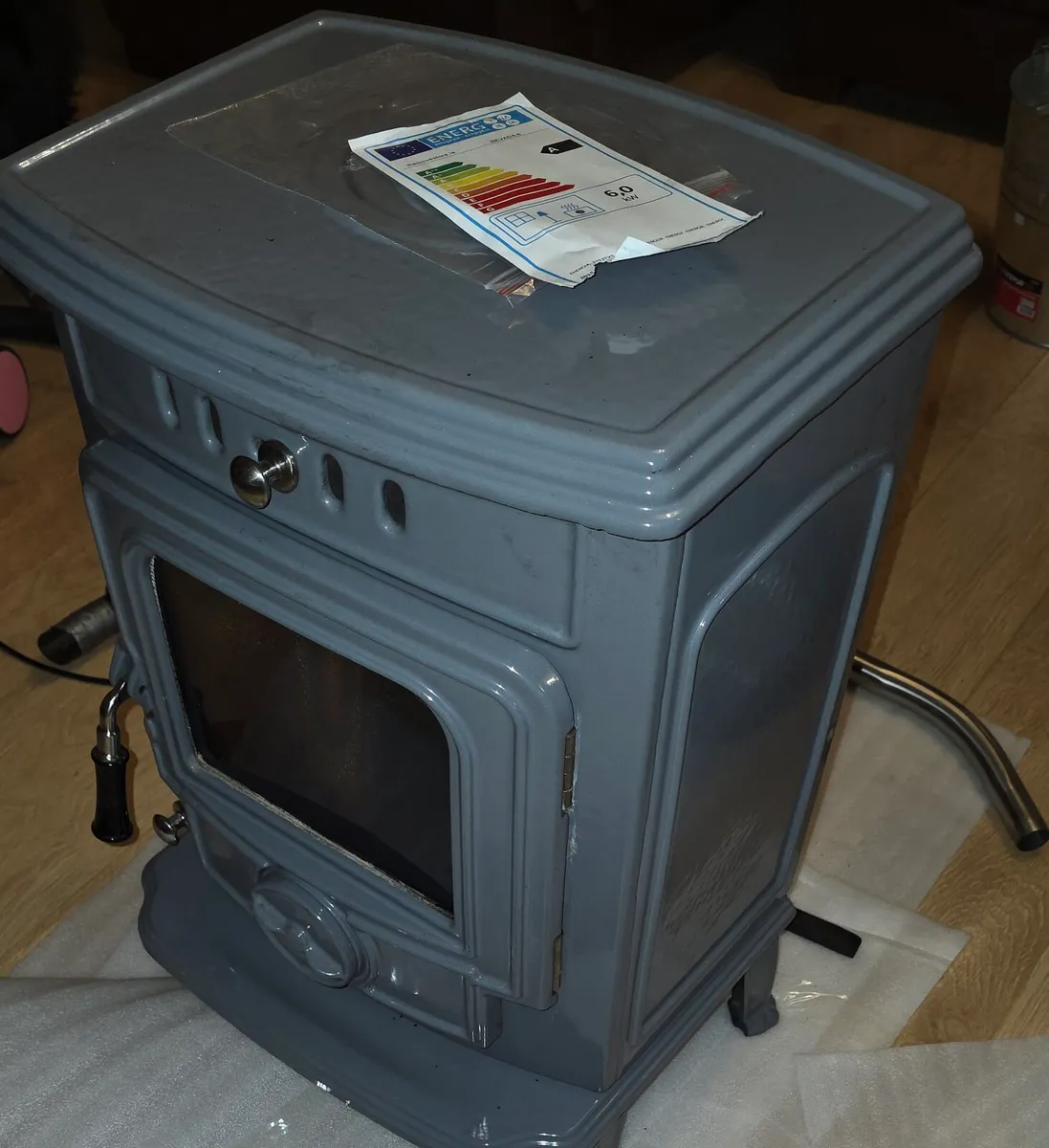 Nevada 6kW Enamel Multifuel Cast Iron Stove – Grey - Image 3