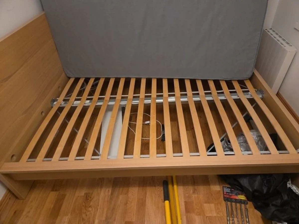 bed - Image 3