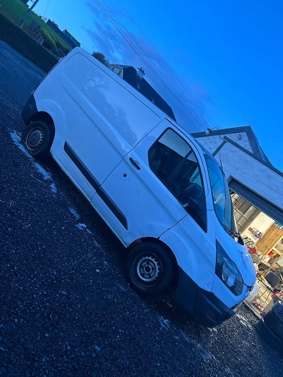 Ford transit custom 2014 2.2 Disel - Image 4