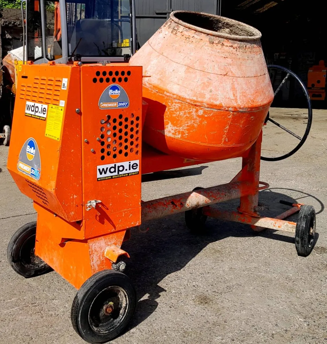 Belle cement mixer 200xt selection - Image 1