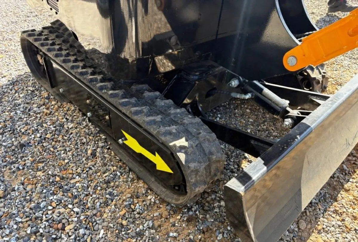 MIVA 2 TON DIESEL MINI DIGGER - Image 3