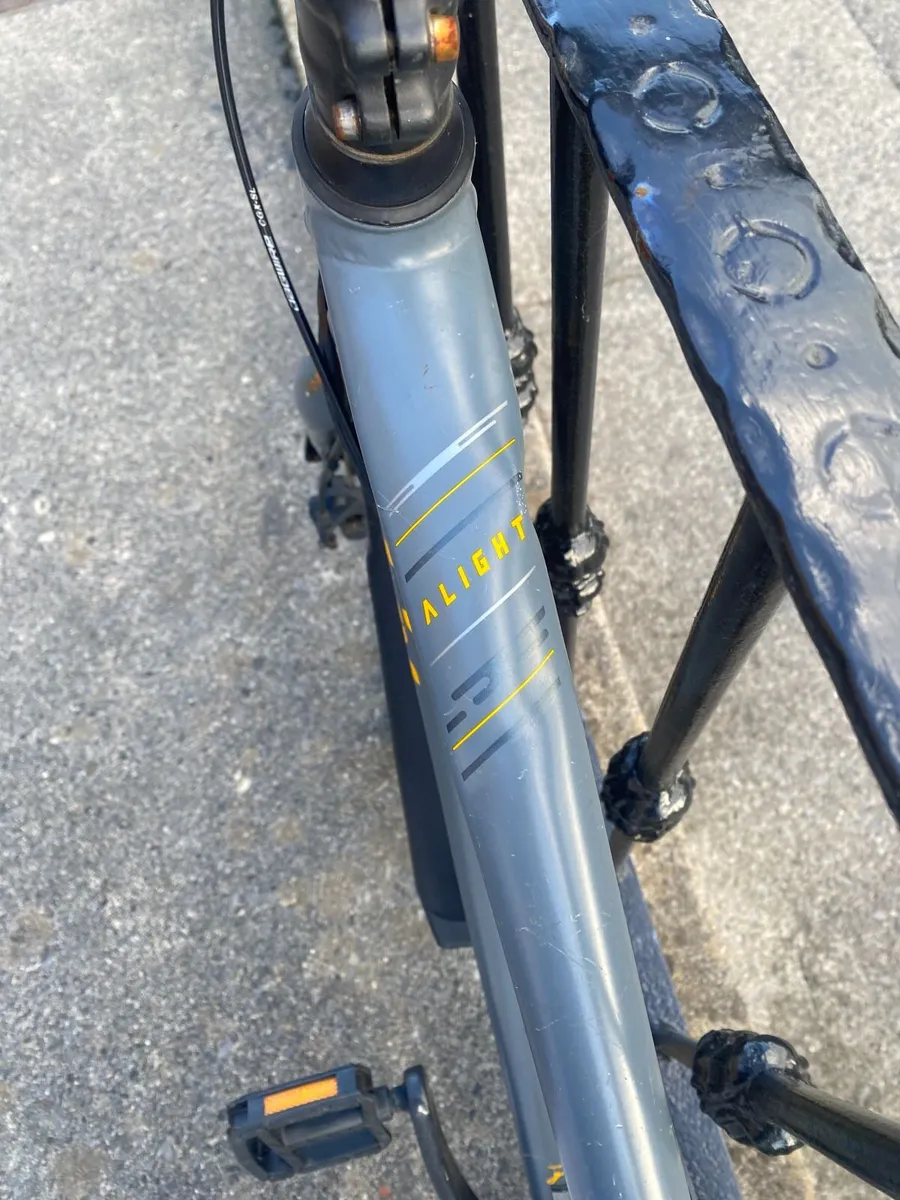 Liv Alight Bike - Image 2
