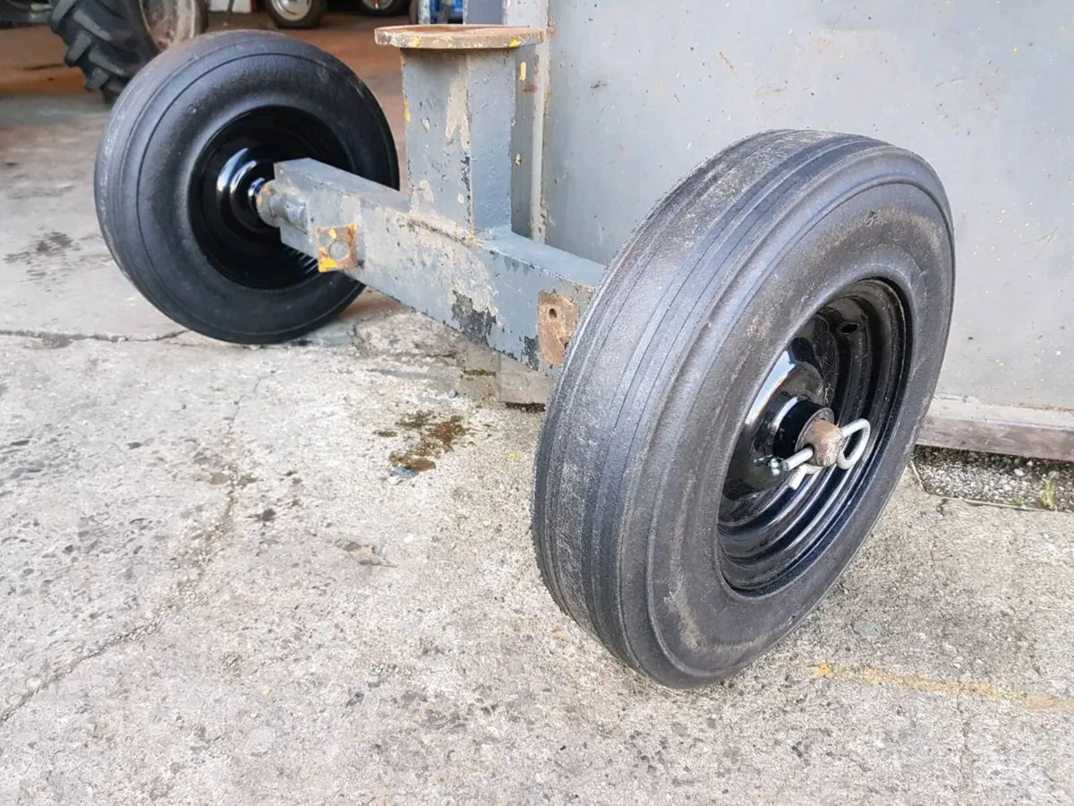 Benford cement mixer axle - Image 2