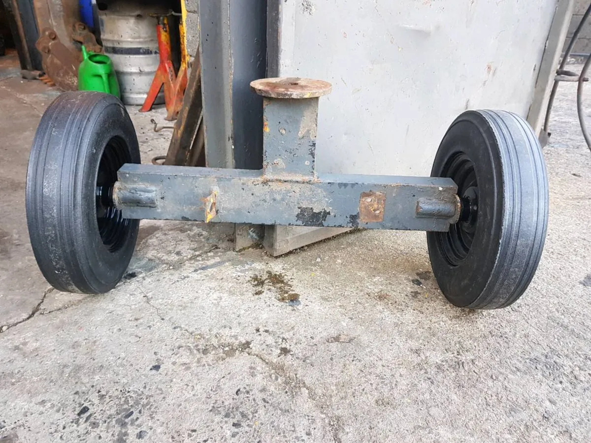 Benford cement mixer axle - Image 4