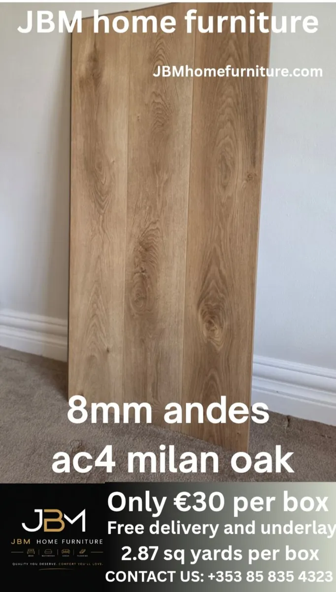New oak laminate flooring