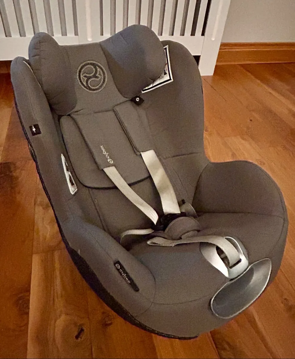 360’ Cybex Sirona Z i-Size Car Seat Newborn++ - Image 1
