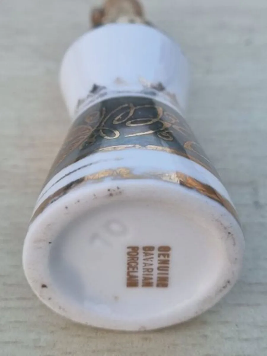 Antique Bavarian porcelain perfume bottle - Image 3