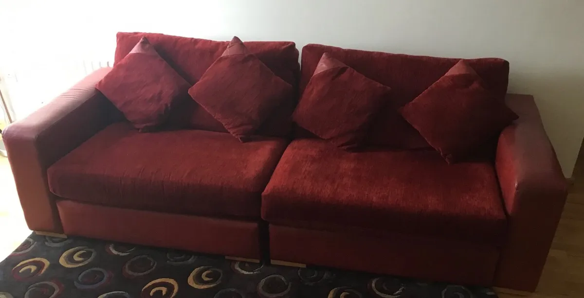 Four seater sofa or two, two seaters. - Image 2