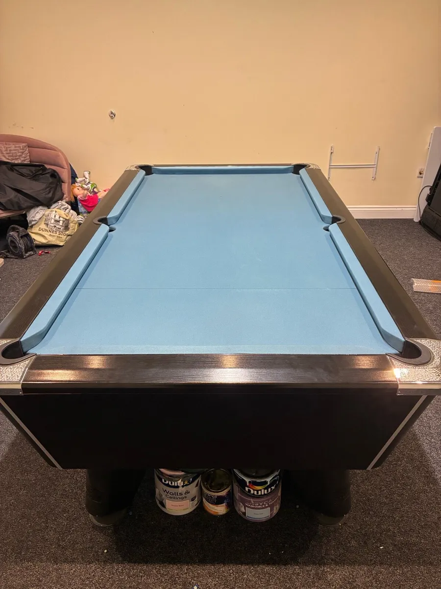 Supreme Pool Table for Sale - Image 1
