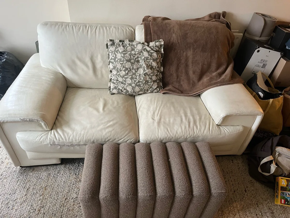 Leather sofa, 2 seater FOR FREE - Image 4