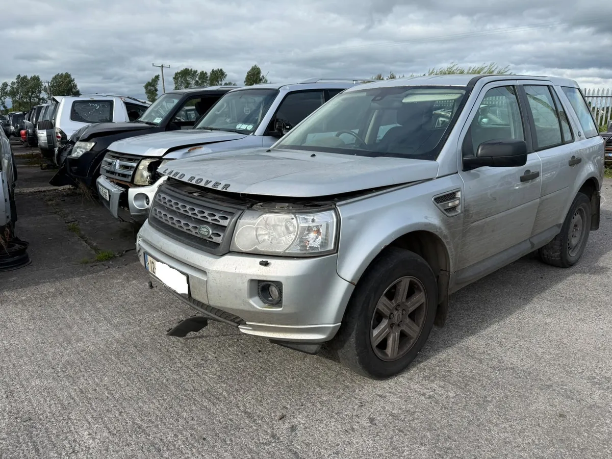 2012 FREELANDER 2.2 JUST IN FOR BREAKING - Image 2
