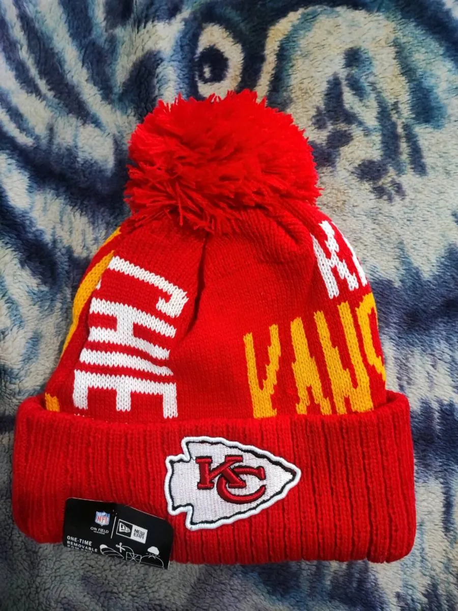 New NFL BEANIE HATS (ASSORTED TEAMS) - Image 1