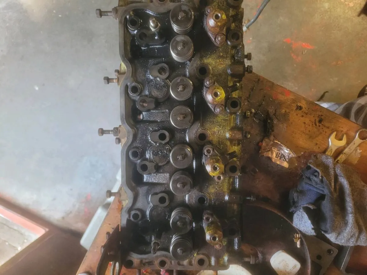 Wanted: Perkins 4-154 cylinder head. - Image 2