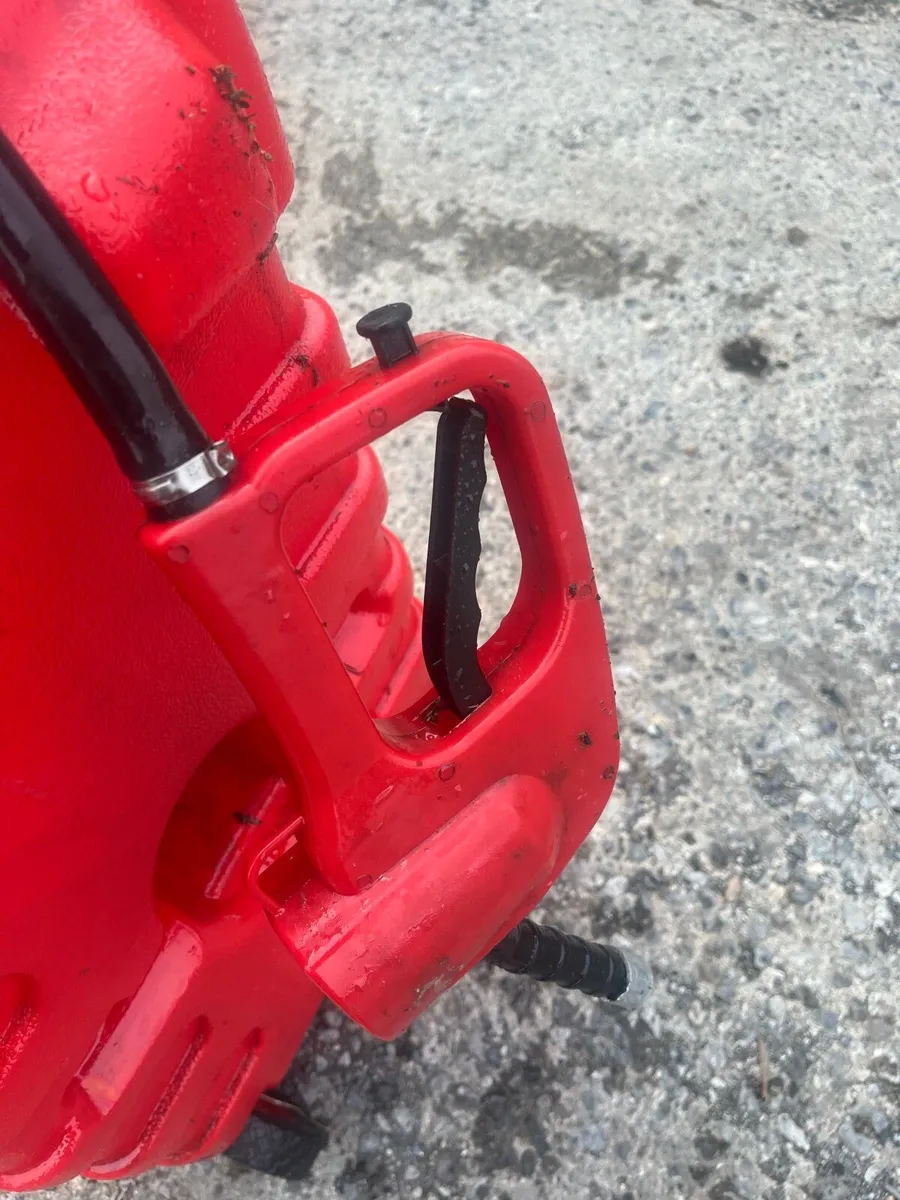 diesel pump - Image 4