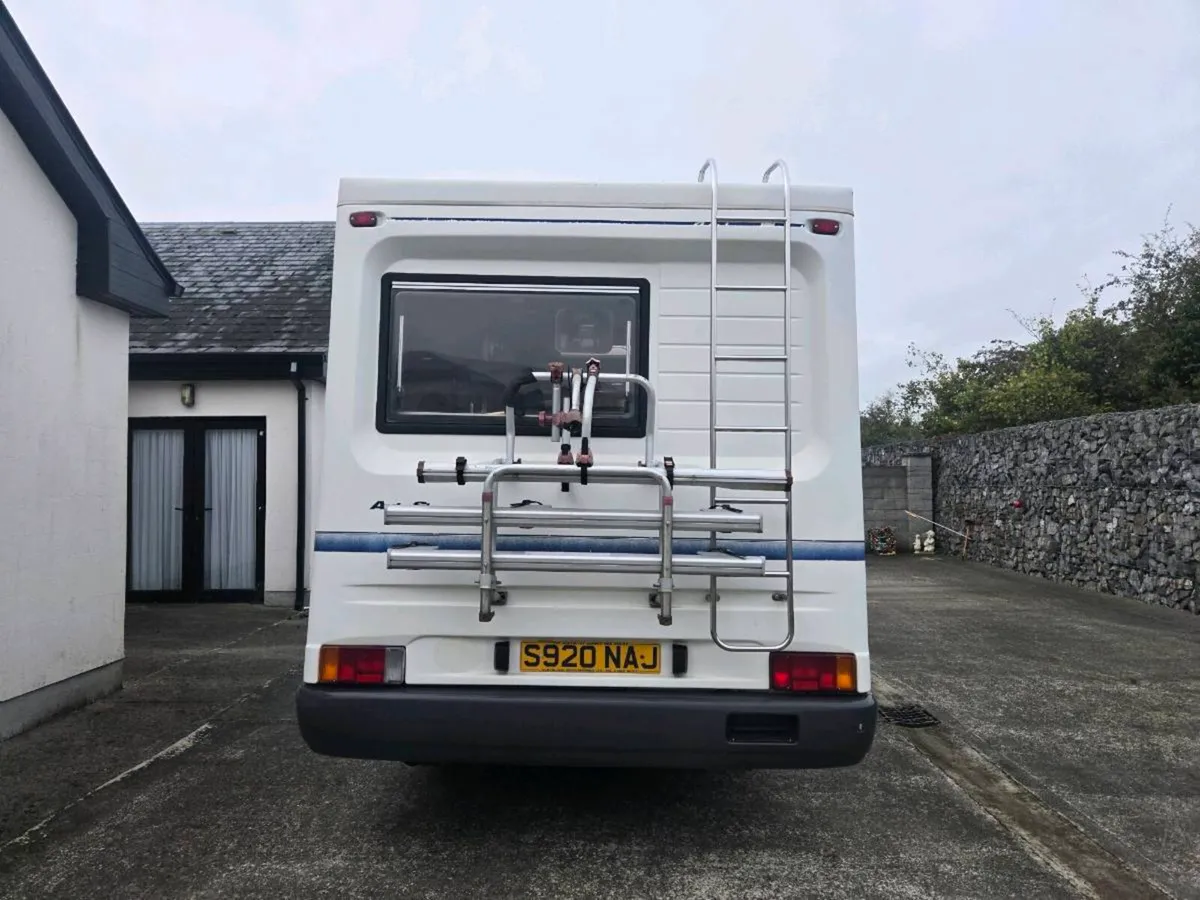 Camper - Image 4