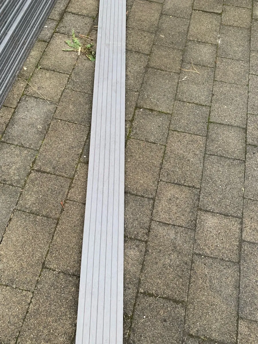 Composite decking - Image 3