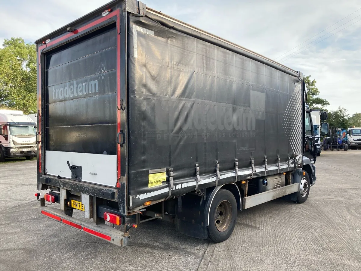 2017 Daf 55-230 16 Ton 18 ft curtainside - Image 4