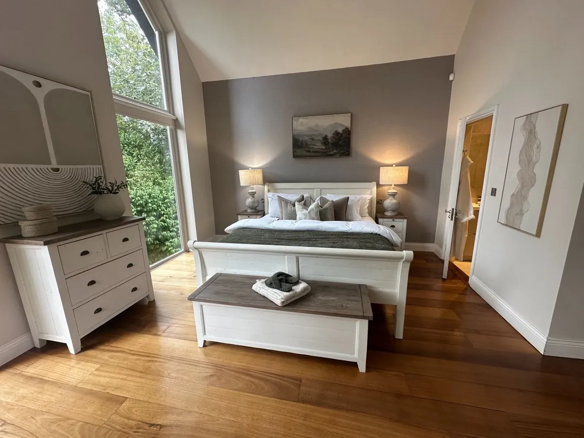 Super King bedroom set - Image 2