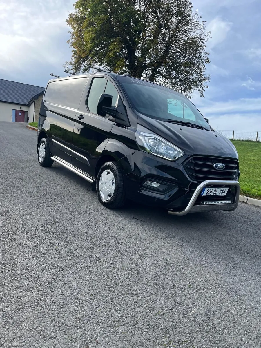 Ford Transit Custom 2023 - Image 1