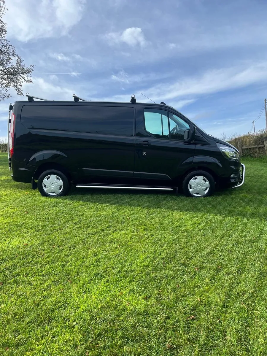 Ford Transit Custom 2023 - Image 3