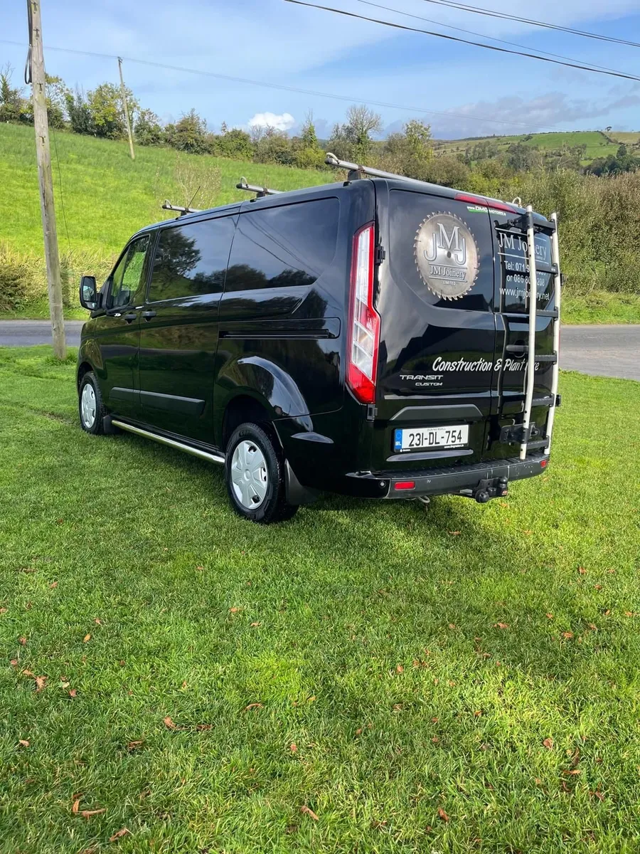Ford Transit Custom 2023 - Image 4
