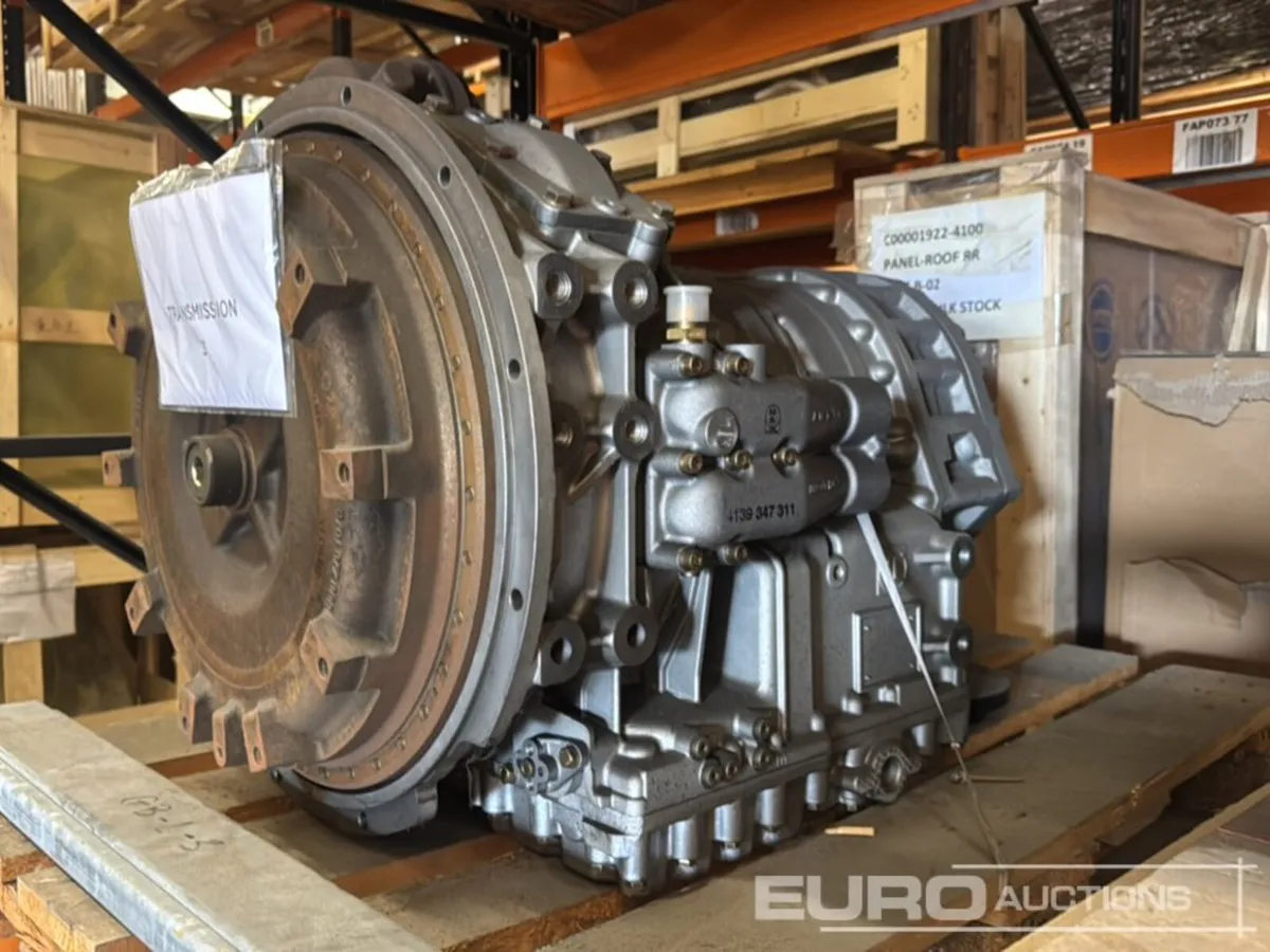 ZF Gearbox to suit Hino - Image 1