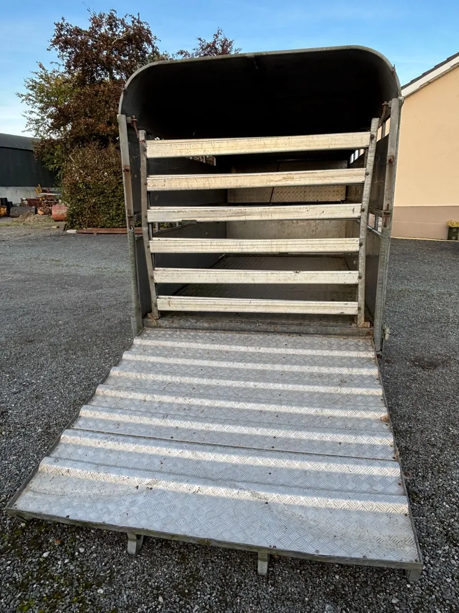 Cattle Trailer - Image 3