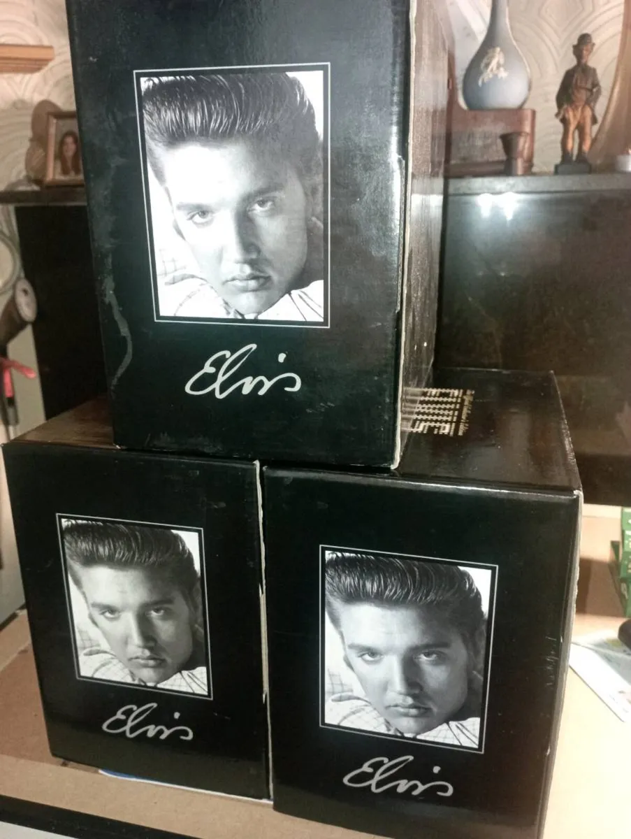 A COLLECTION OF ELVIS PRESLEY DVDs - Image 3