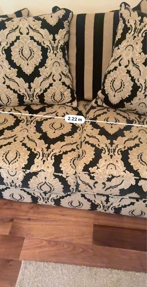 3+2+1 Sofa Suite - Image 3