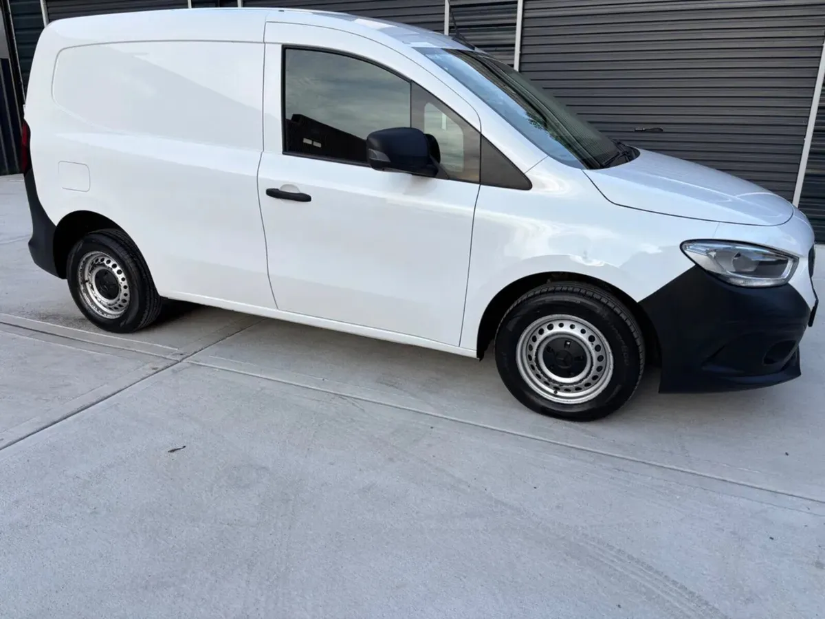 2023 Mercedes-Benz Citan 1.5 Diesel - Image 4