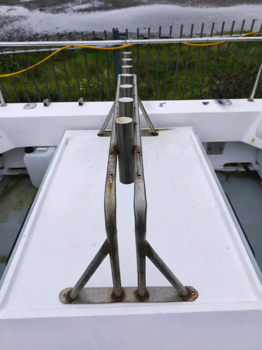 Boat rod holder - Image 3