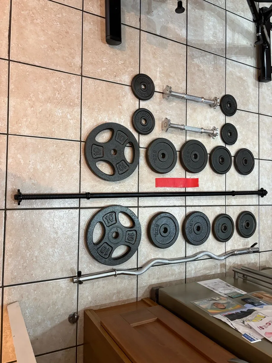 LARGE GYM BUNDLE, METAL WEIGHTS, HEAVY RACK ETC! - Image 3
