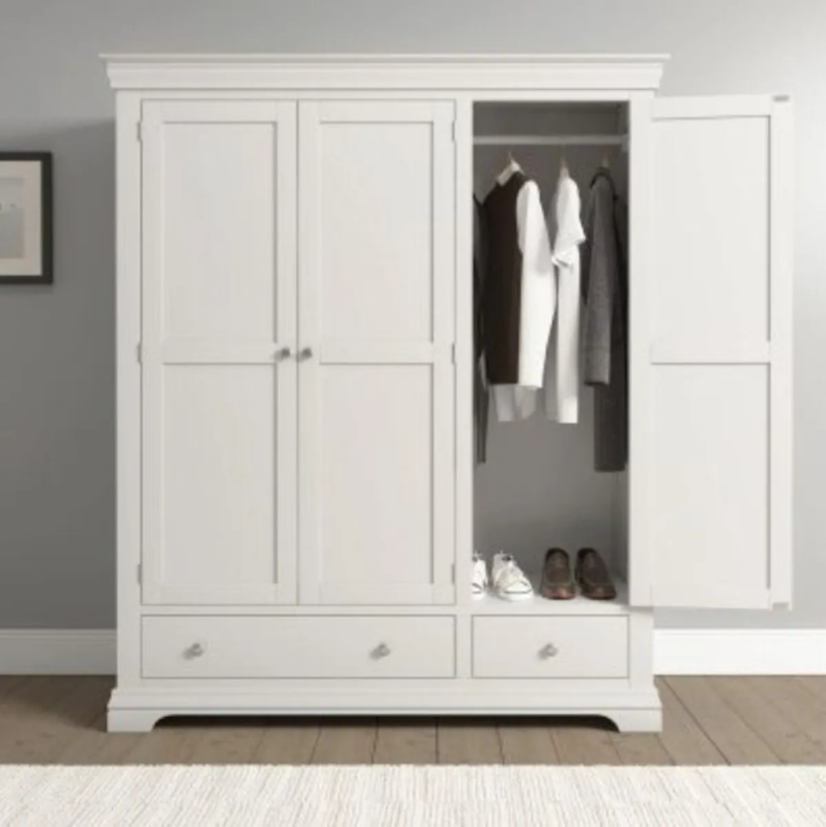 Bordeaux 3 Door Wardrobe Ivory - Image 1