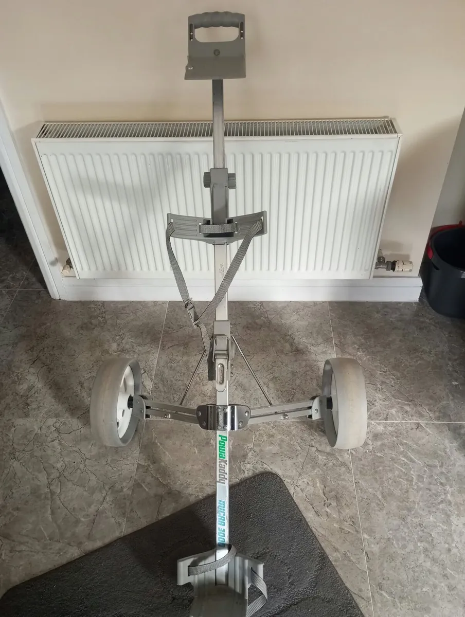 Powakaddy golf trolley - Image 4