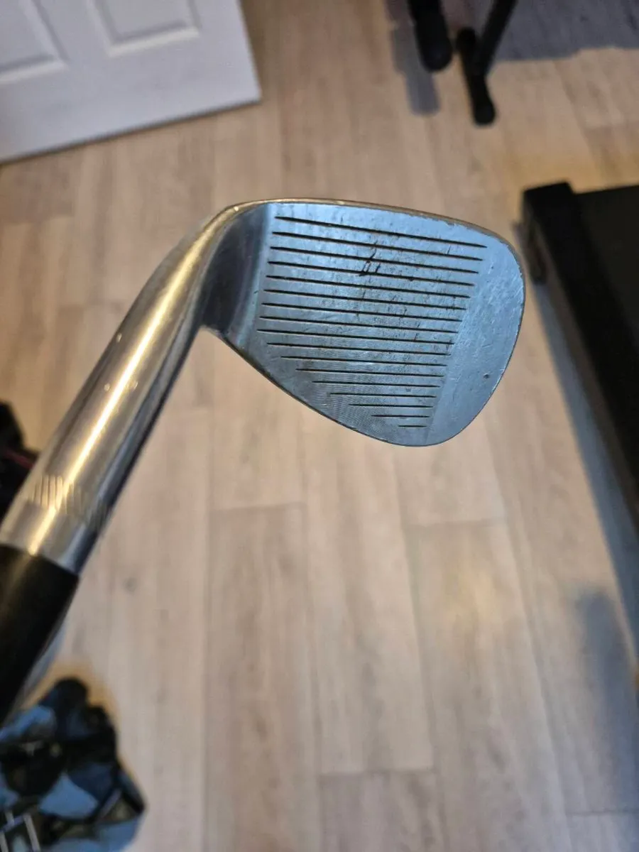 Taylormade Vokey 52 degree Wedge - Image 2