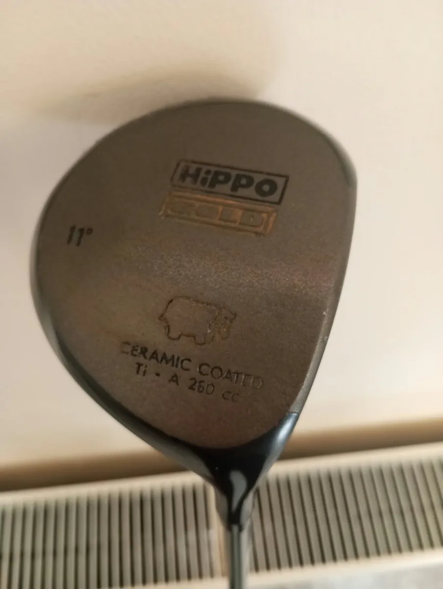 Hippo golf driver. 11° R flex Right handed - Image 1