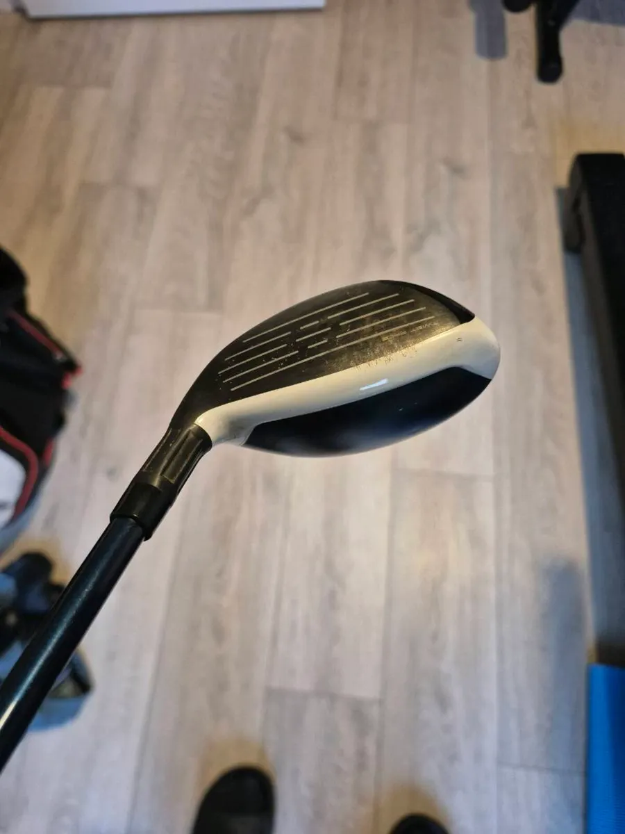 Taylormade Sim2 Max 3 Hybrid - Image 2