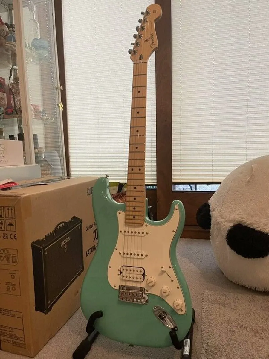 Fender Player Stratocaster HSS SFG- Seafoam Green - Image 1