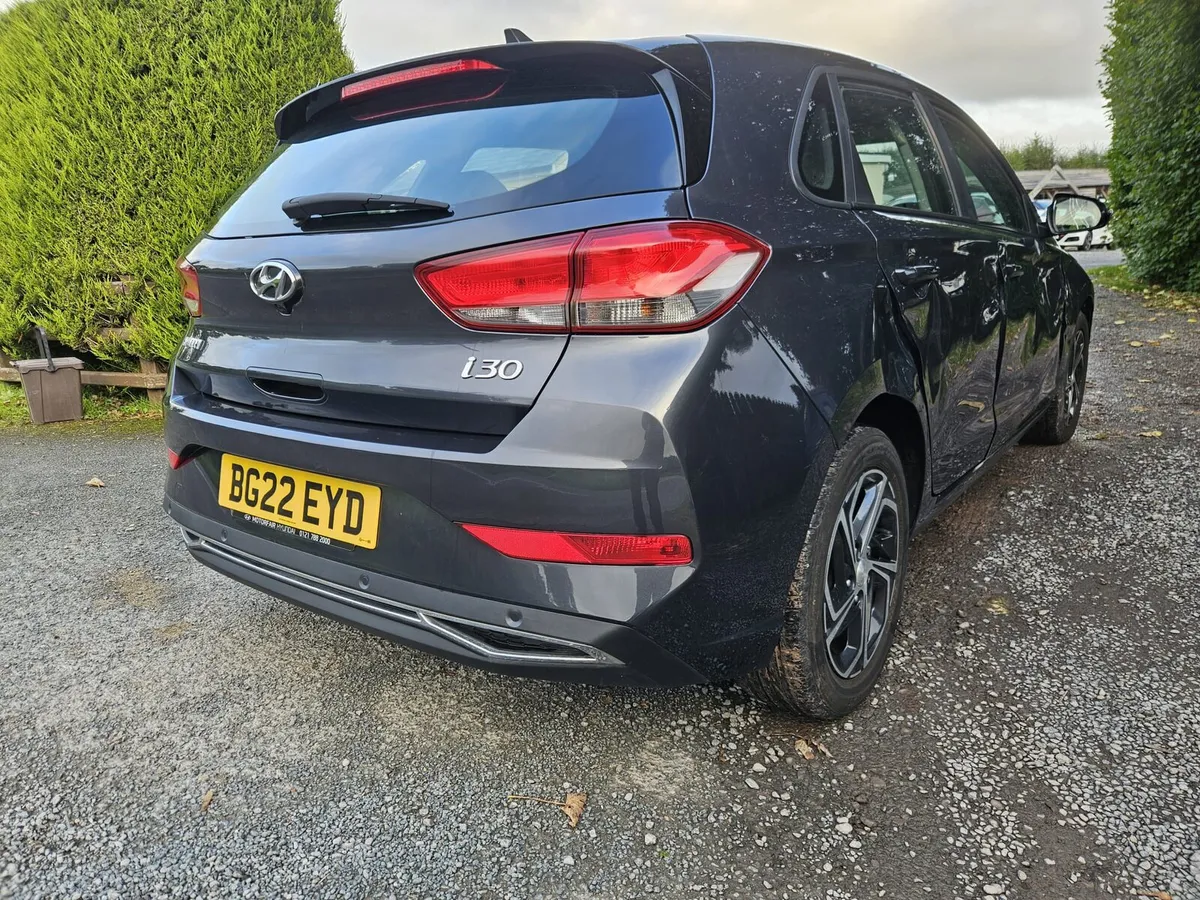 2022 Hyundai i30 - Image 3