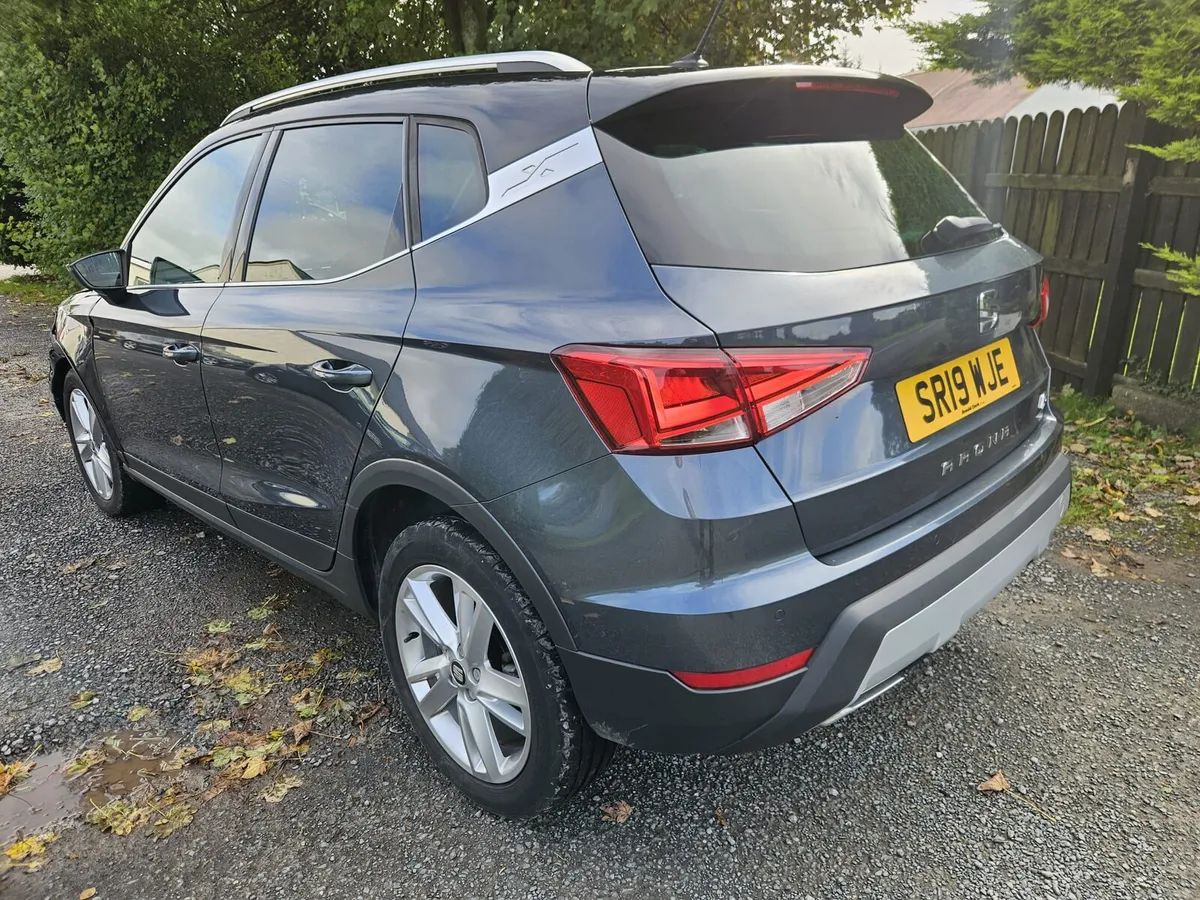 2019 Seat Arona FR - Image 4
