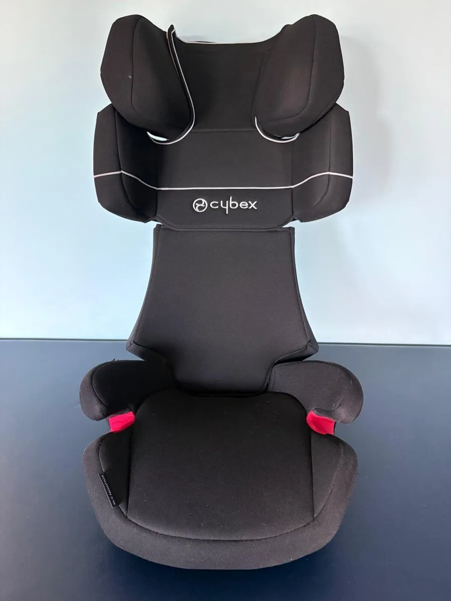 CybeX Silver Isofix Car Seat 15-36kg - Image 1