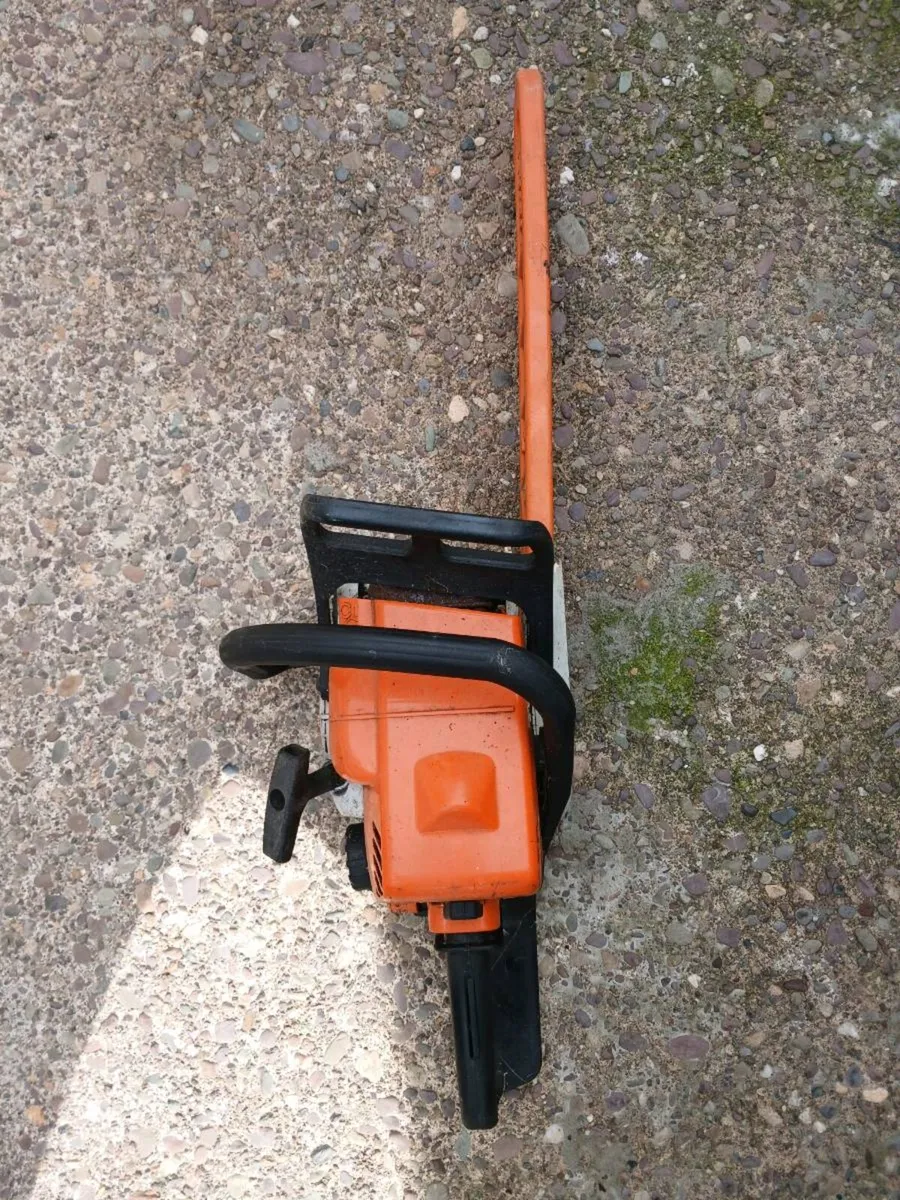 Selling a reliable, genuine STIHL petrol chainsaw - Image 1